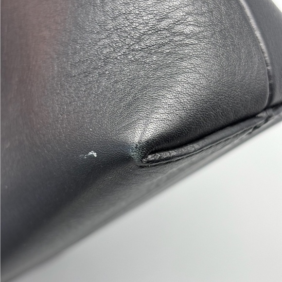 Fendi Black by the way handle or crossbody - Picture 13 of 16